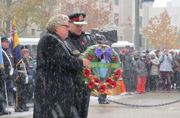 Mayor Ed Holder and Police Chief Steve Williams place a wreath at the Cenotaph in Victoria Park, November 11, 2019. (Photo by Miranda Chant, Blackburn News)