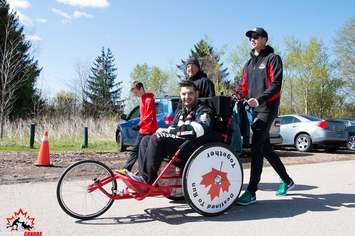 Olympic high jump champion Derek Drouin takes part in Kids Help Phone Walk May 7, 2017 (Photo courtesy of Rebekah Harding)