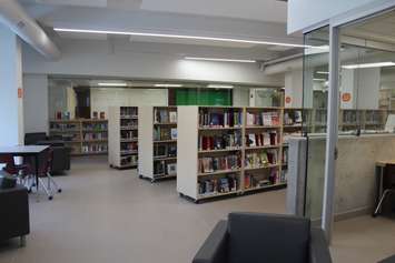 The new library at WDSS. October 19, 2016. (Photo by Natalia Vega)