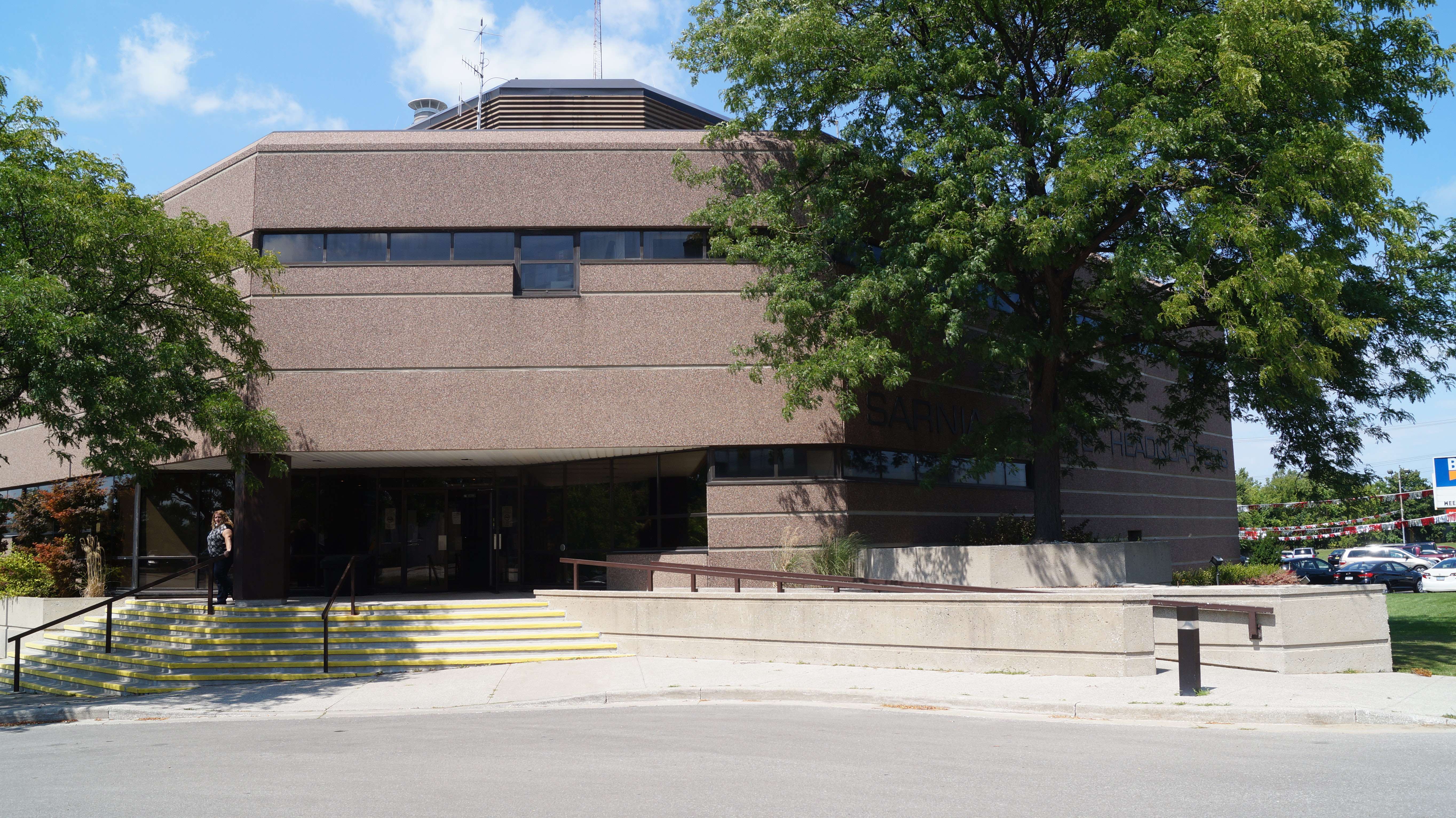 Police Service Poll Underway