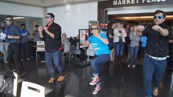 Lambton College flash mob in support of mental health awareness. November 5, 2015 (BlackburnNews.com Photo by Briana Carnegie)
