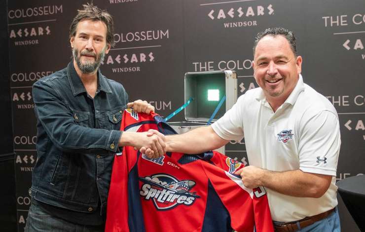 (Photo of Keanu Reeves and Spitfires General Manager Bill Bowler courtesy of the Windsor Spitfires)