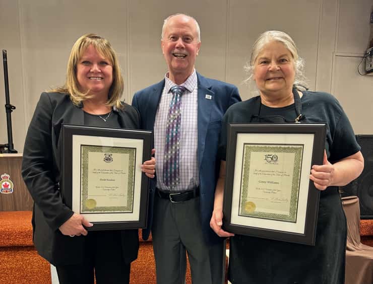 From left to right: Heidi Soudant - Volunteer of the Year 2022 - Community Partner; Mayor R. Brad Loosley; and Ginny Williams - Volunteer of the Year 2023 - Community Partner Not pictured: Stuart and Cindy Sharp - Volunteers of the Year 2023 - Community Partners (Image courtesy of the Town of Petrolia)