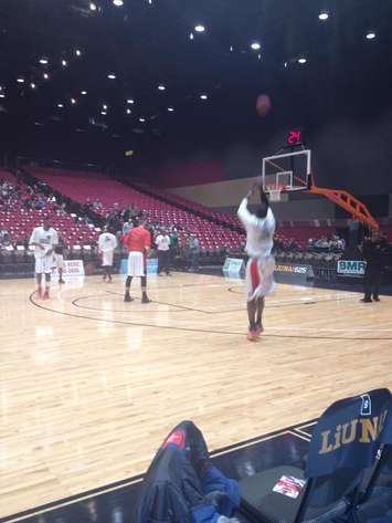 Windsor Express take on the London Lightning, February 3, 2016. (Photo courtesy CoOL Radio Canada)