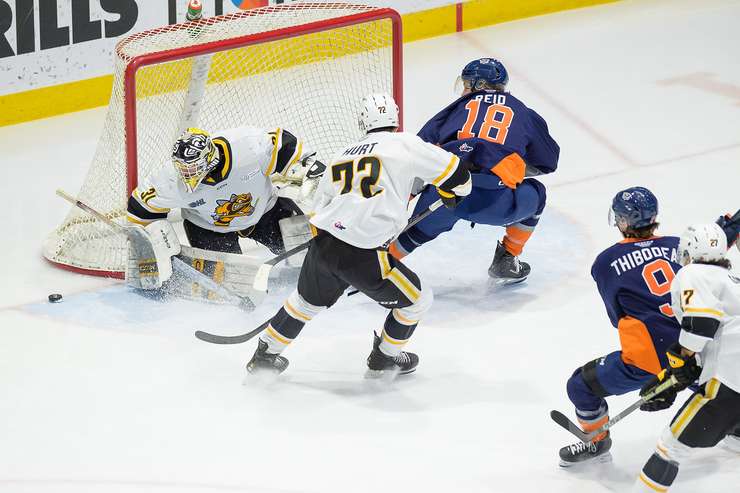 Sarnia Sting home to Flint Firebirds, Dec 11, 2024. Photo by Metcalfe Photography. 