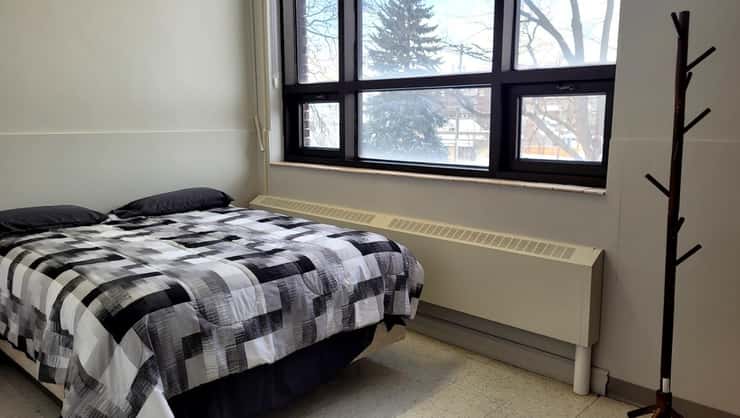 Inside the HART Hub, located at 275 Wellington St. January 26, 2026. (Photo by Stephanie Chaves)